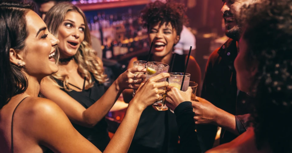 Explore Los Angeles After Dark: Nightlife Guide for Locals & Tourists
